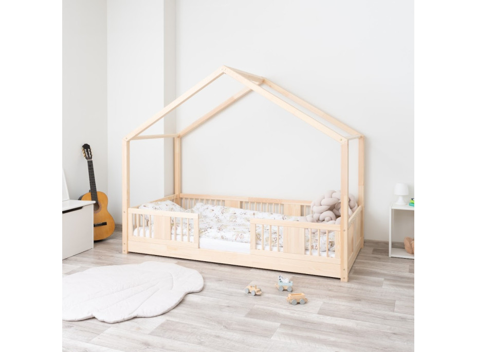 Dětská domečková Montessori postel z masivu borovice LUNA S - 200x90 cm