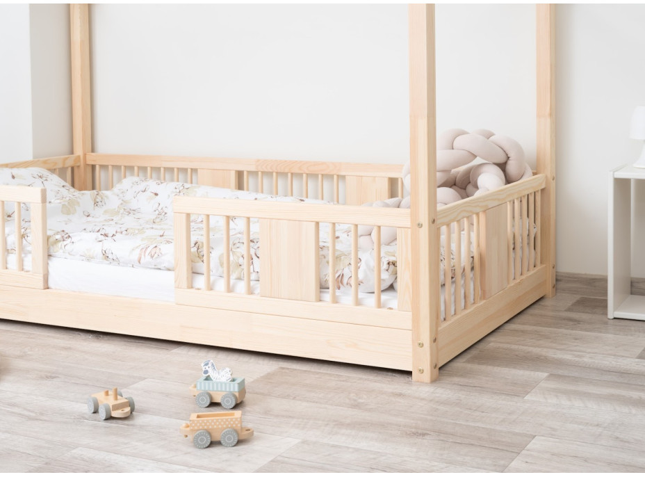 Dětská domečková Montessori postel z masivu borovice LUNA S - 160x80 cm