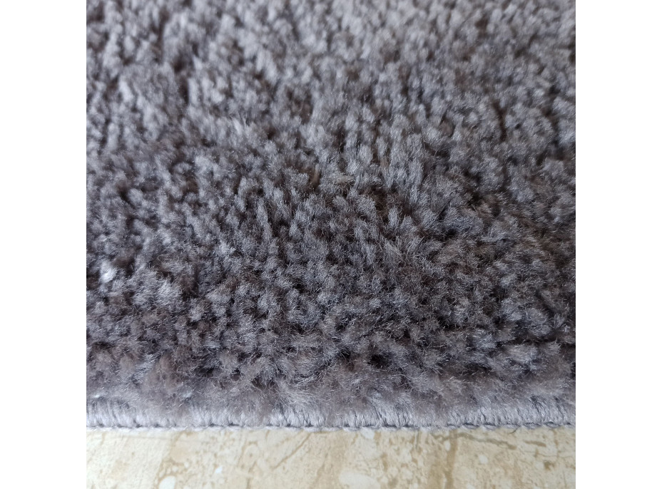 Moderní koberec SHAGGY CAMIL - tmavě šedý