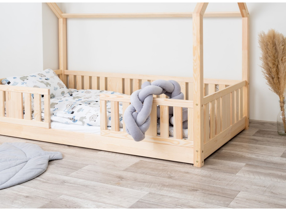 Dětská domečková Montessori postel z masivu borovice NIKO L - 160x80 cm