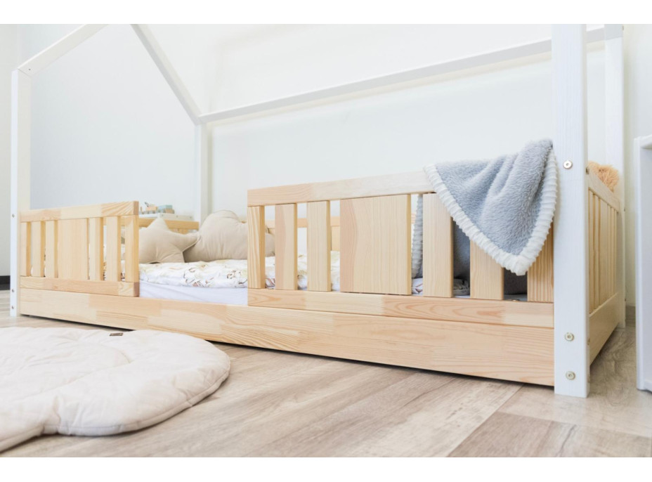 Dětská domečková Montessori postel z masivu borovice NIKO L - 200x90 cm
