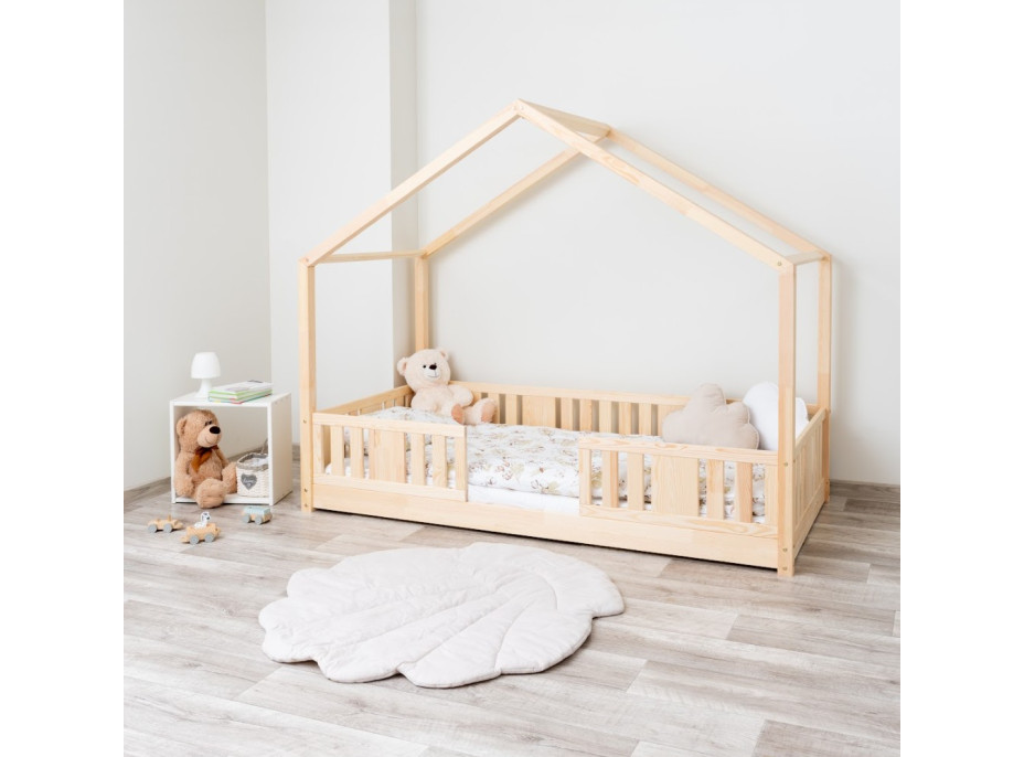 Dětská domečková Montessori postel z masivu borovice NIKO S - 200x90 cm