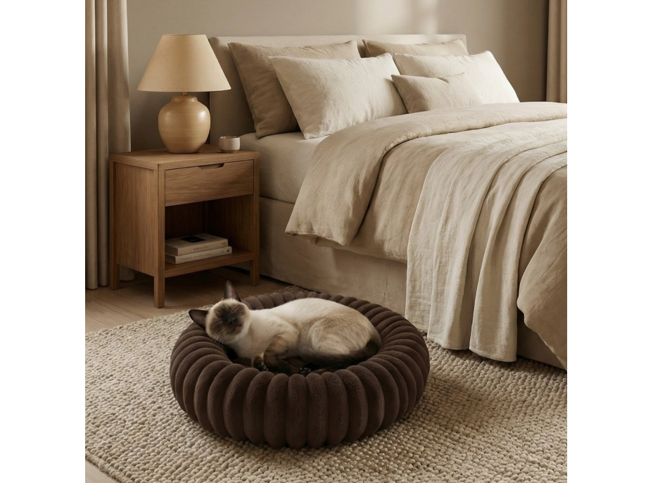 Pelíšek pro psy a kočky ROYAL LOUNGE 90 cm - hnědý