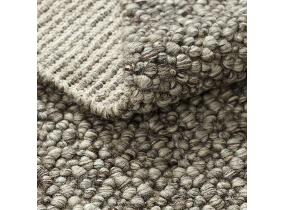 Kusový koberec Tahar 99005 antra