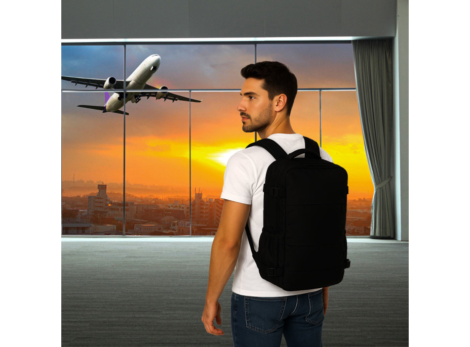 Cestovní batoh 45x30 cm - černý