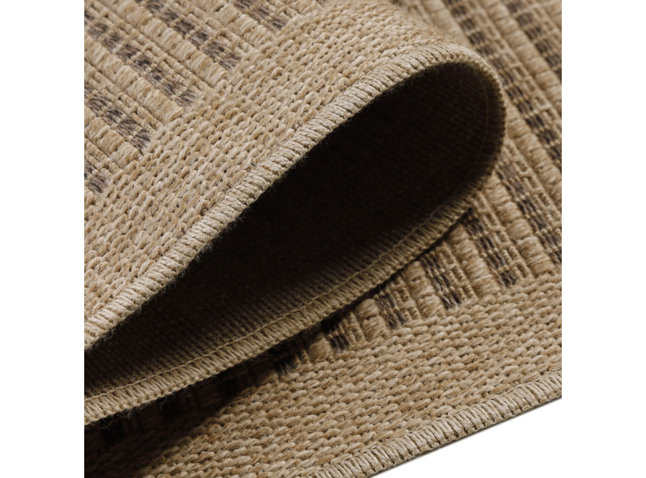 Kusový koberec Dhaka 8712 Black