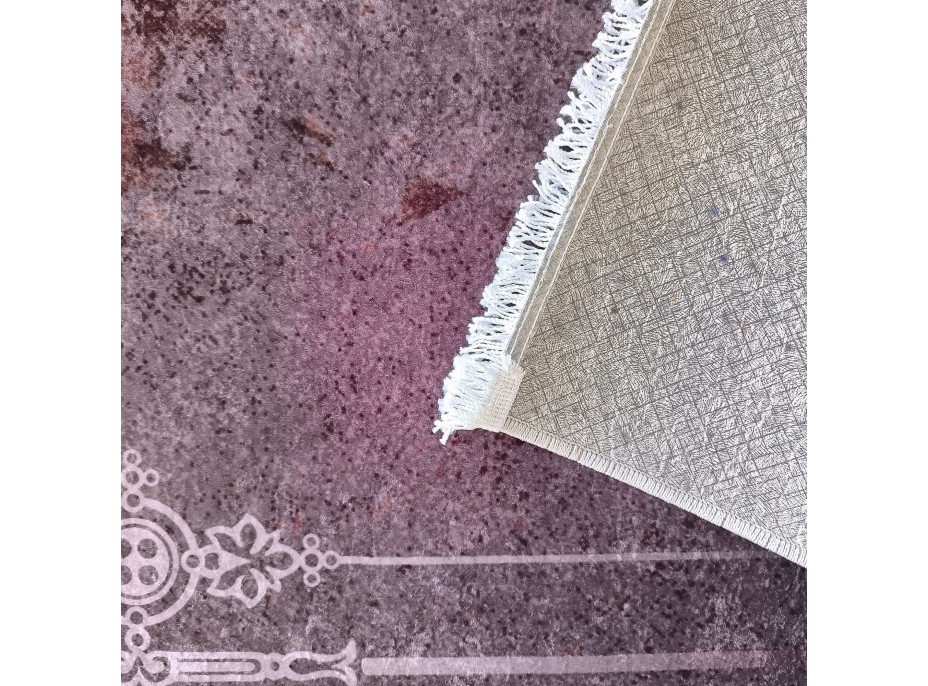 Kusový koberec HONOR New - Edge - tmavě červený