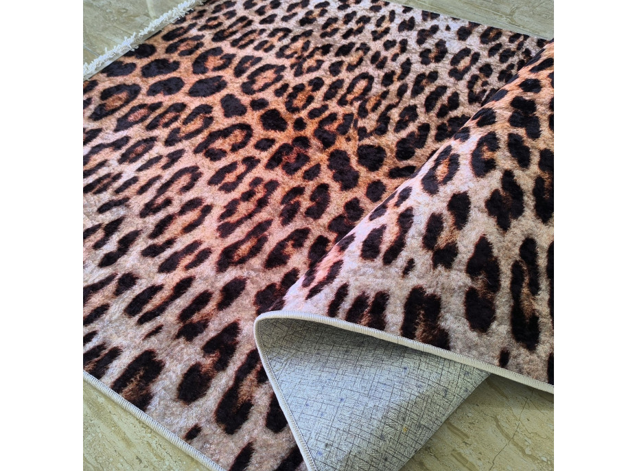 Kusový koberec HONOR New - Jaguar - hnědý
