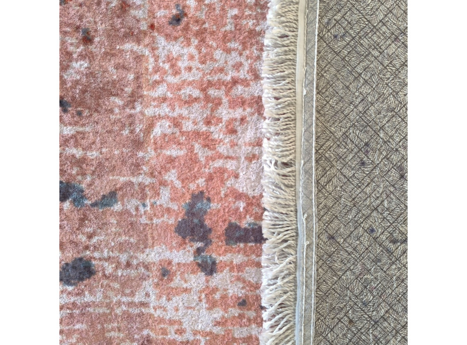 Kusový koberec HONOR New - Mist - červený/šedý