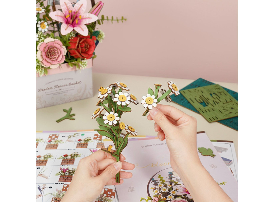 ROBOTIME Rowood 3D dřevěné puzzle Košík s květinami 428 dílků