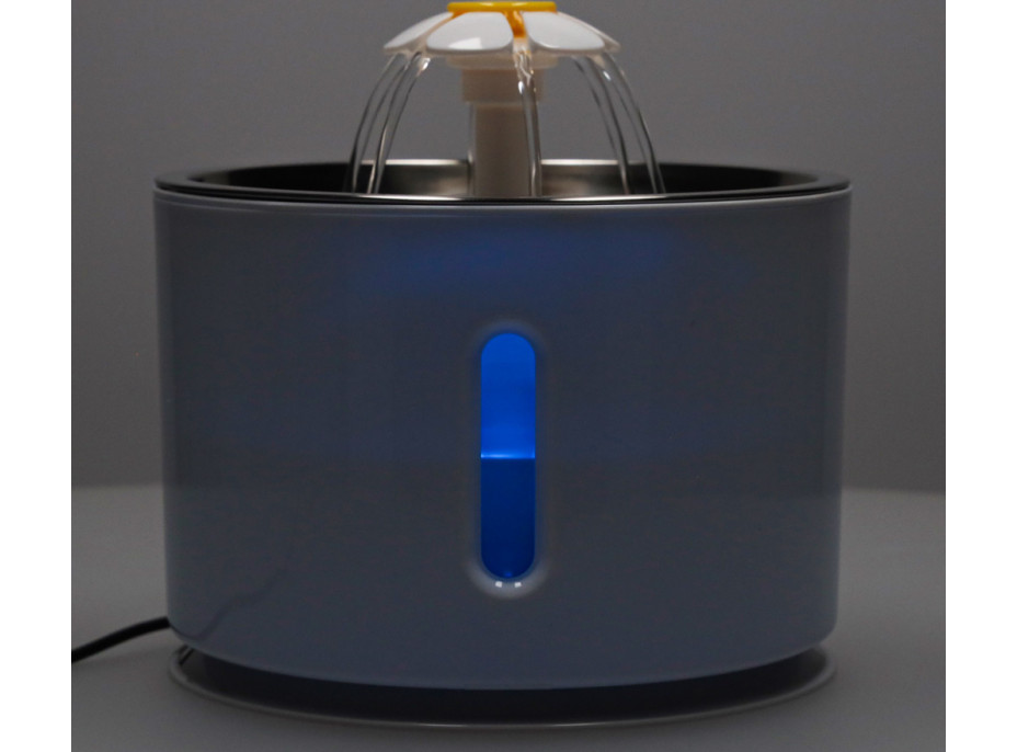 Automatická LED napáječka pro psy a kočky - 2,4l