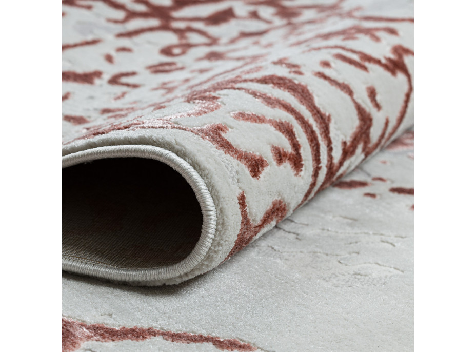 Kusový koberec Allure 1961 white/pink