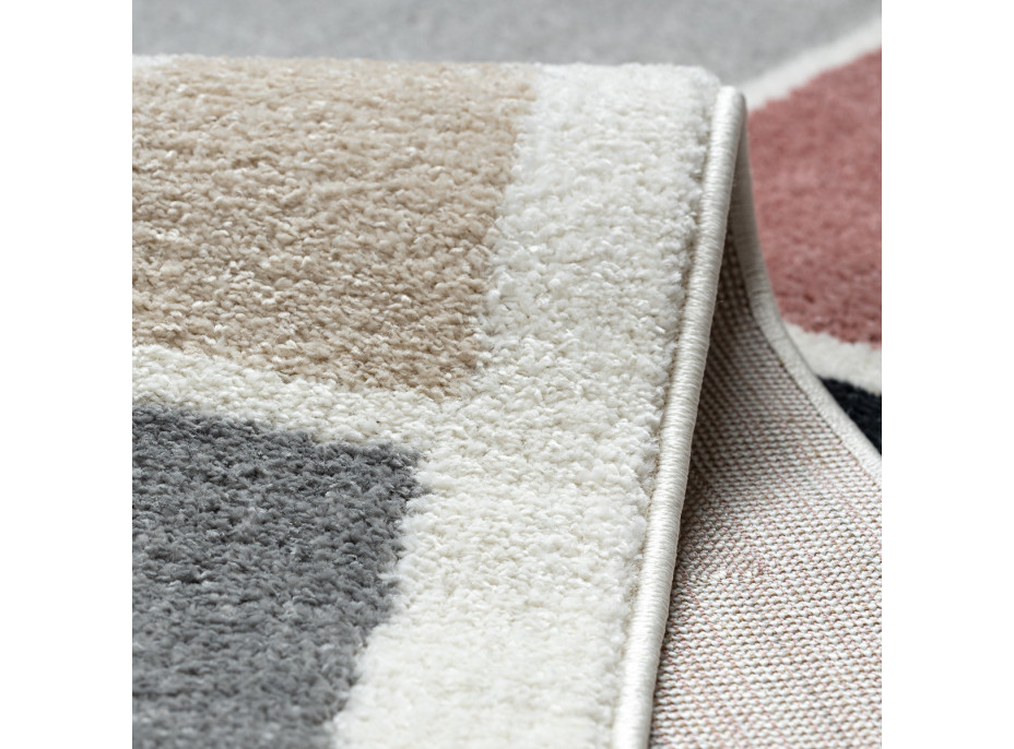 Kusový koberec Fusion 0213 white/dark pink