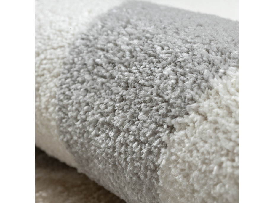 Kusový koberec Fusion 0213 white/dark pink