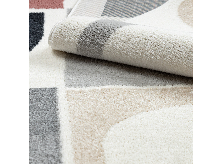 Kusový koberec Fusion 0213 white/dark pink