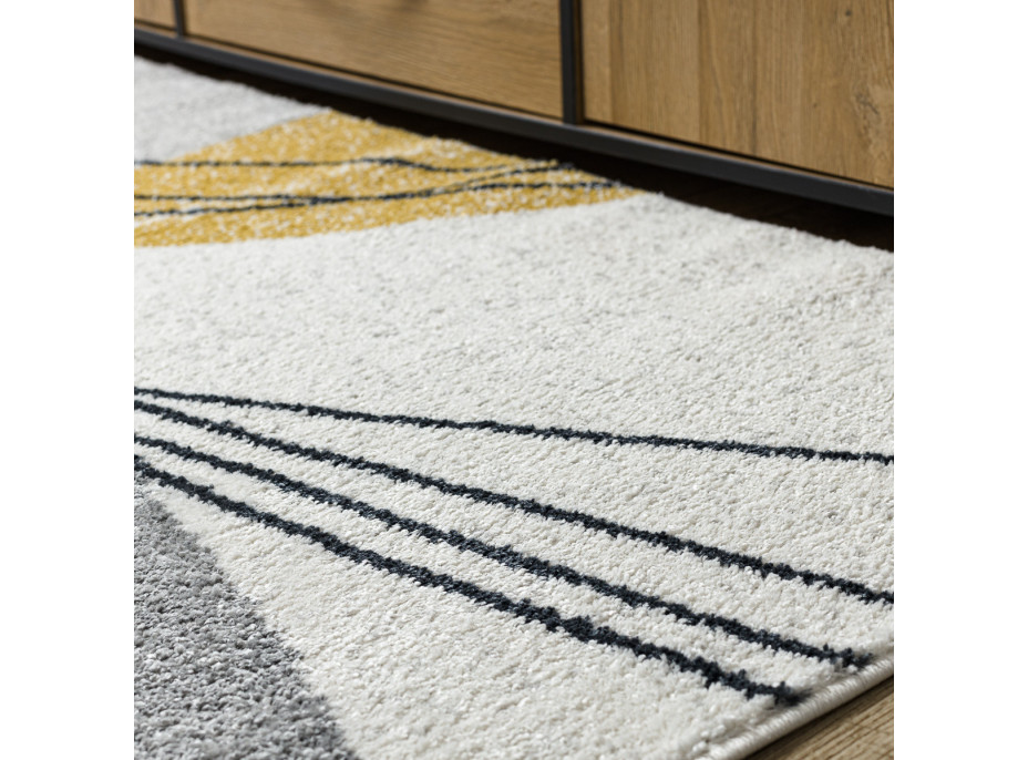 Kusový koberec Fusion 5868 white/yellow