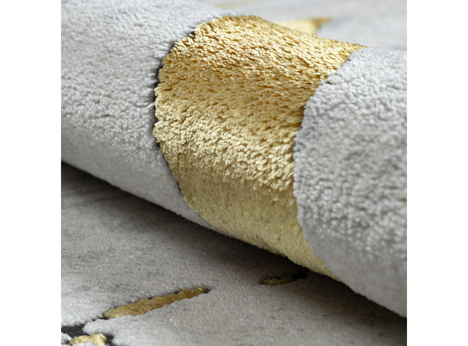 Kusový koberec Allure 1963 white/gold