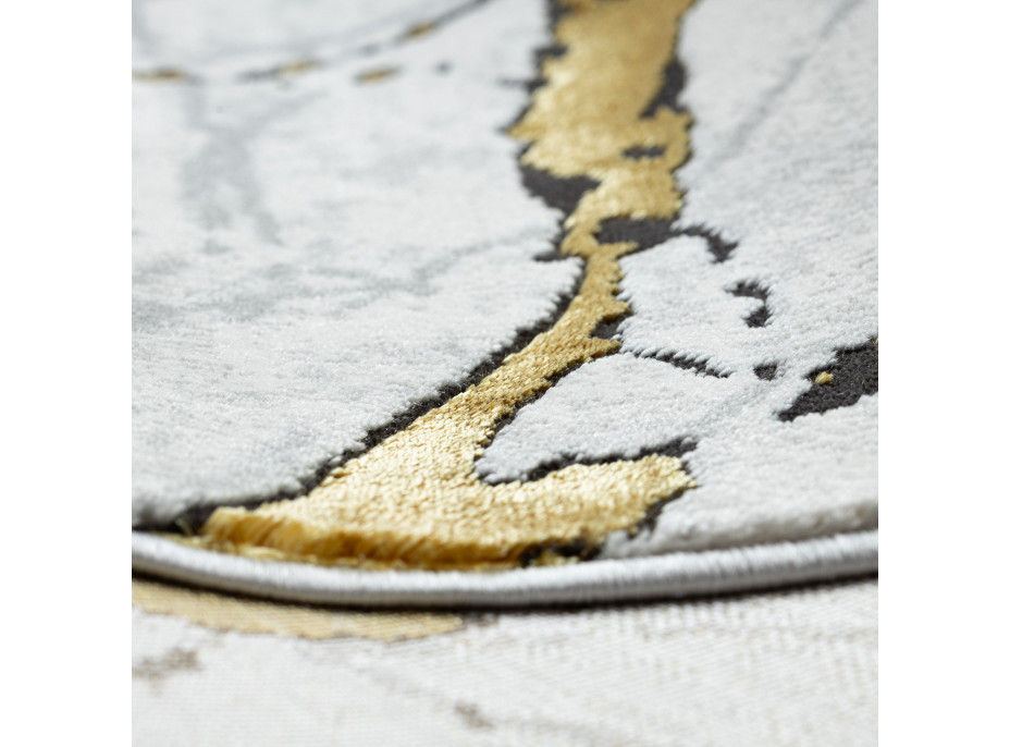 Kusový koberec Allure 1963 white/gold