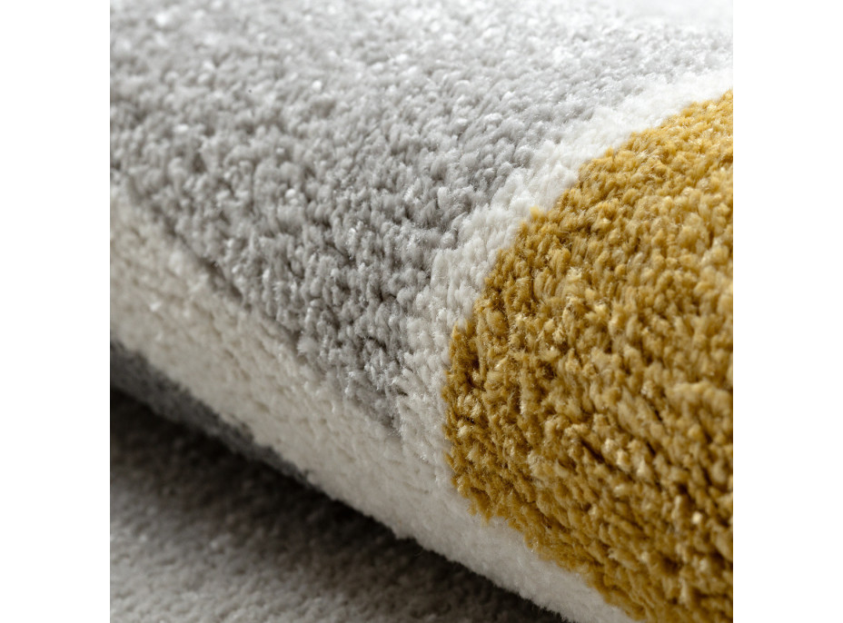 Kusový koberec Fusion 0213 white/yellow