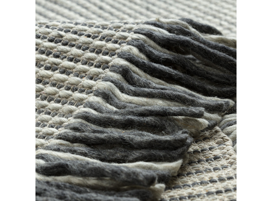 Kusový koberec Tahar 99003F cream/grey