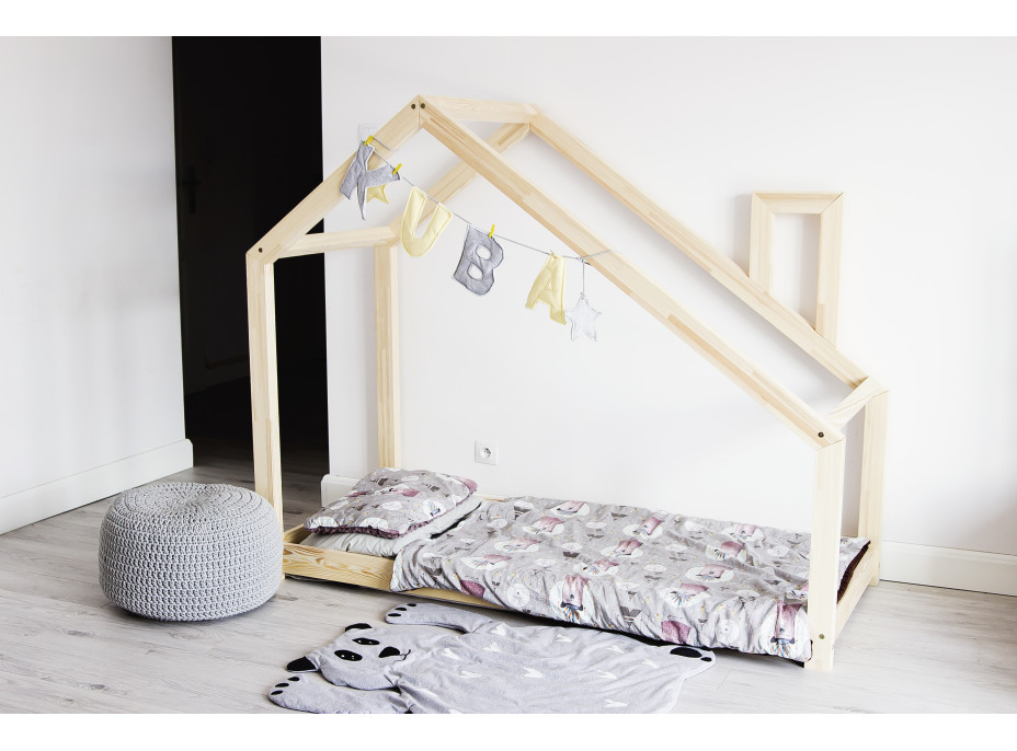 Dětská postel z masivu DOMEČEK S KOMÍNEM 160x80 cm