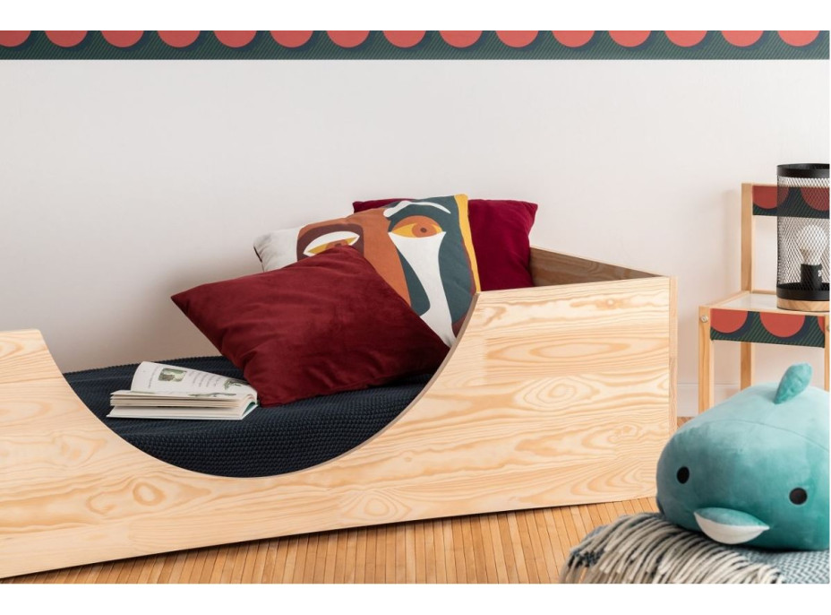 Dětská designová postel z masivu PEPE 2 - 180x100 cm