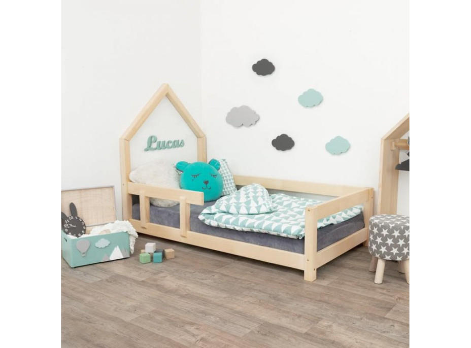 Dětská domečková postel z masivu 200x120 cm POPPI se zábranami