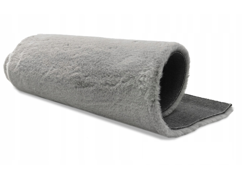 Kusový koberec CHRISTIANIA - světle šedý - imitace králičí kožešiny