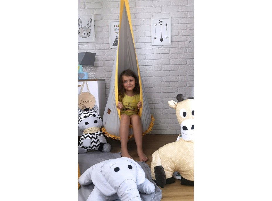 Montážní materiál pro zavěšení houpačky do stropu