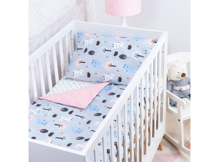 Dětské bavlněné povlečení do postýlky 120x90 cm BABY - Zvířátka v lese/pudrová růžová