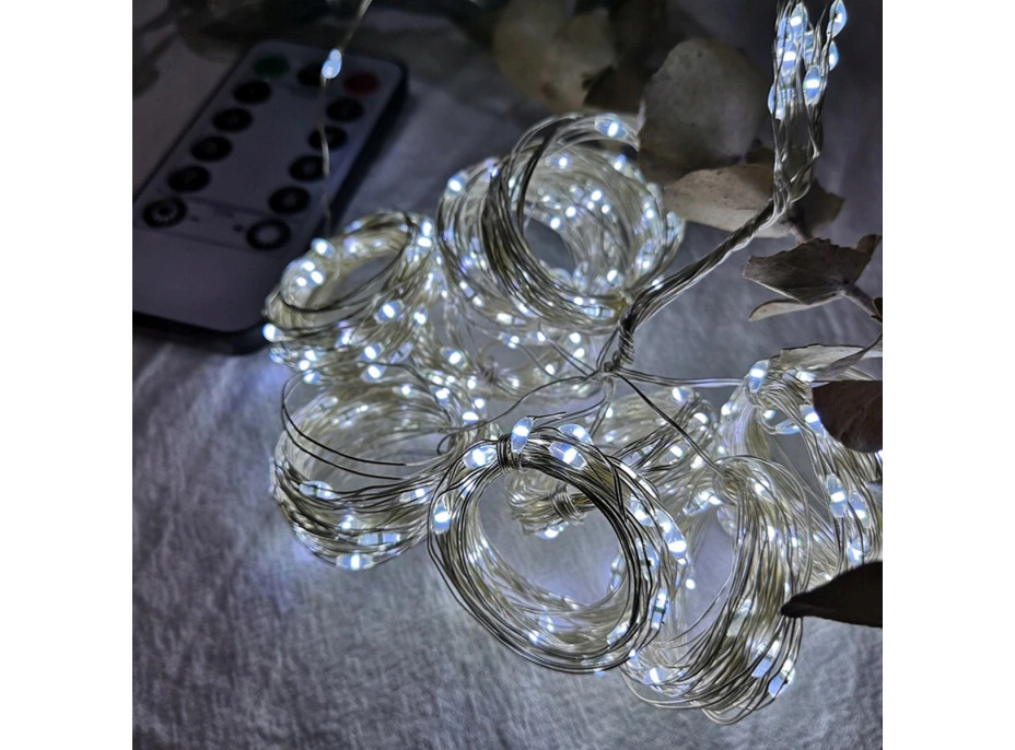 Vánoční svítící 300 LED závěs 3x3m - bílý studený