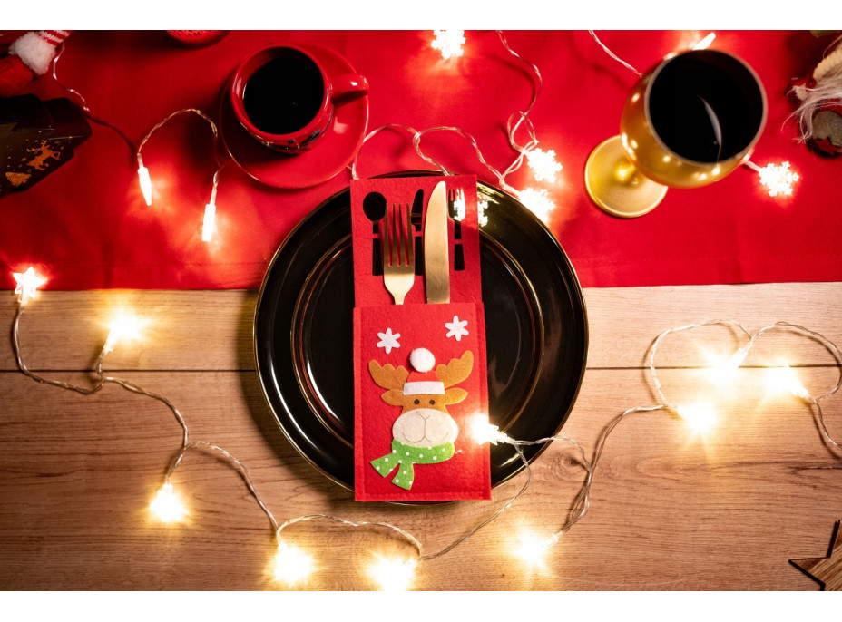Vánoční obal na příbory - 3 ks - červené - Santa Claus, Sob a Sněhulák
