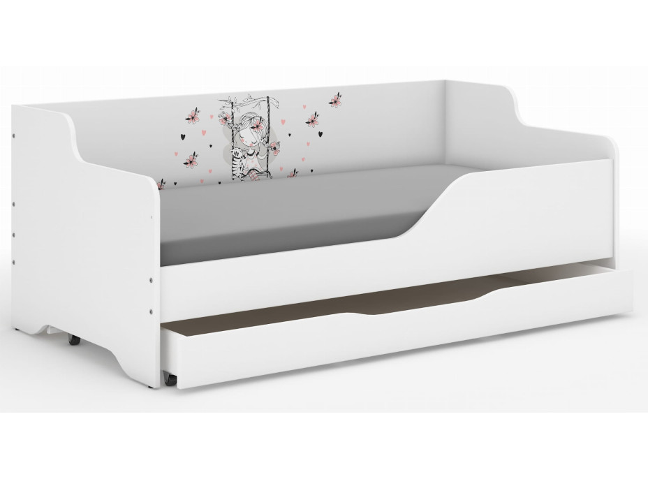 Dětská postel LOLA - DÍVKA NA HOUPAČCE 160x80 cm - grafika na bočnici