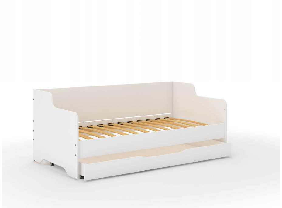 Dětská postel LOLA - DÍVKA NA VÝLETĚ 160x80 cm - grafika na bočnici