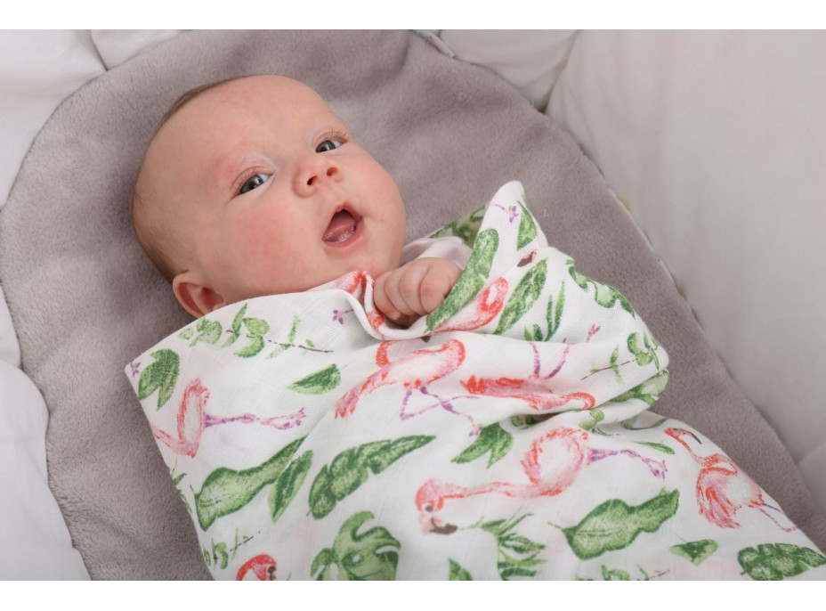 Dětská mušelínová plenka (zavinovačka) BABYMAM PREMIUM 120x120 cm - Plameňáci