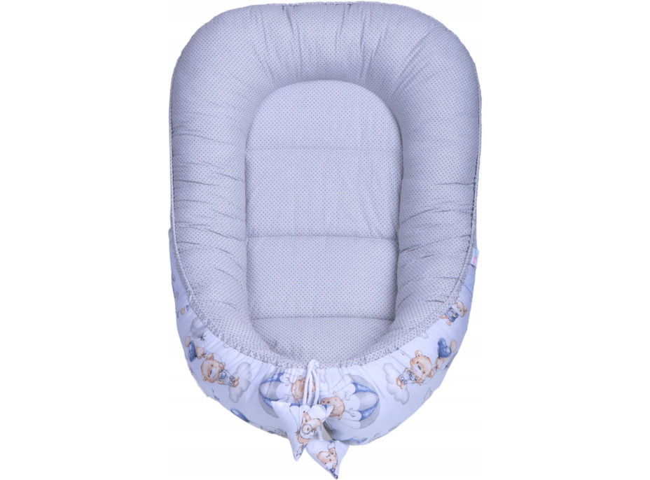 Oboustranné hnízdečko (kokon) pro miminko - BABYMAM PREMIUM set 7v1 - Procházka v oblacích s tmavě modrou minky