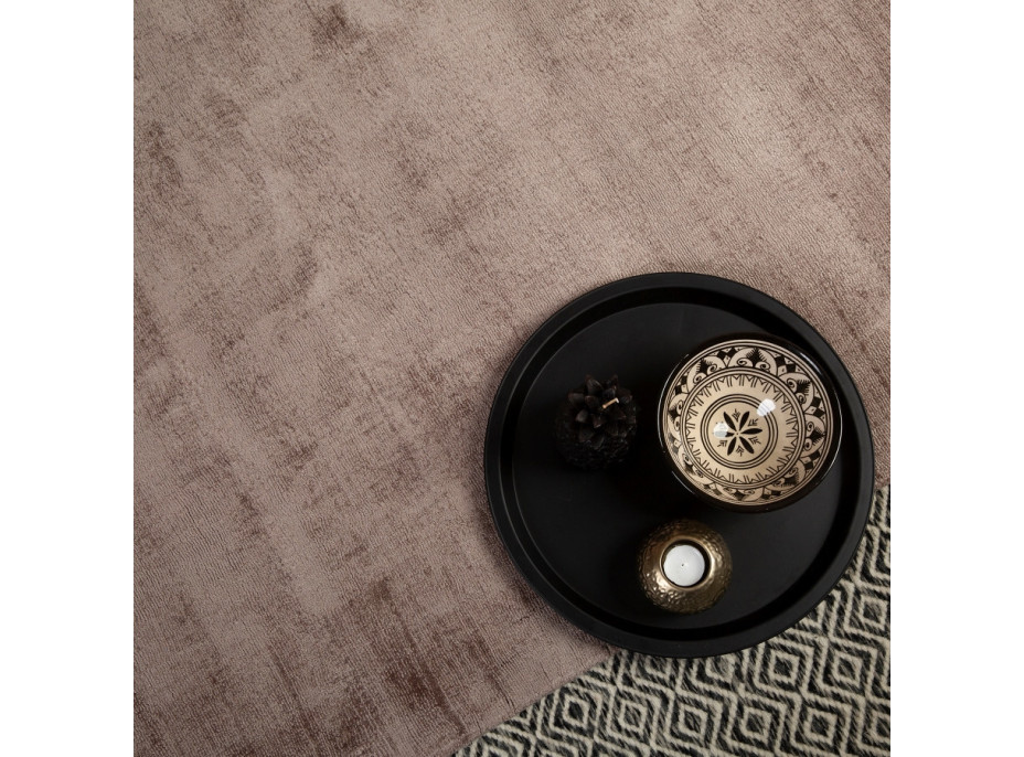 Ručně tkaný kusový koberec Maori 220 taupe
