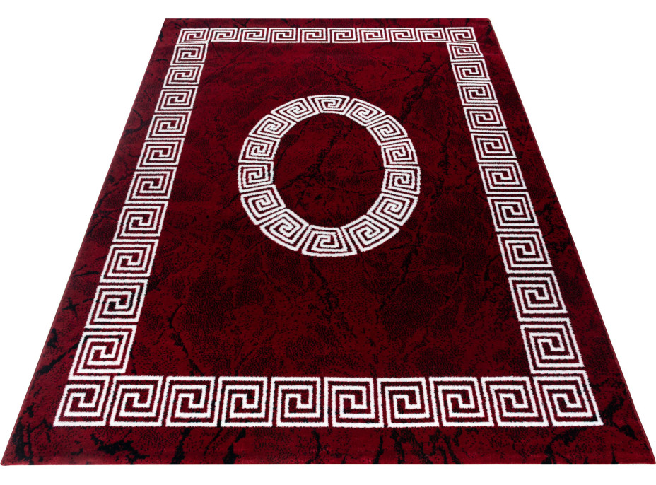 Kusový koberec Plus 8009 red