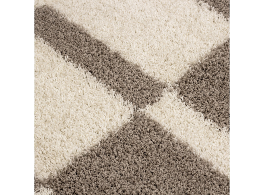 Kusový koberec Gala 2505 beige