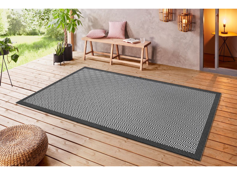 Kusový koberec Flatweave 104822 Black/Grey