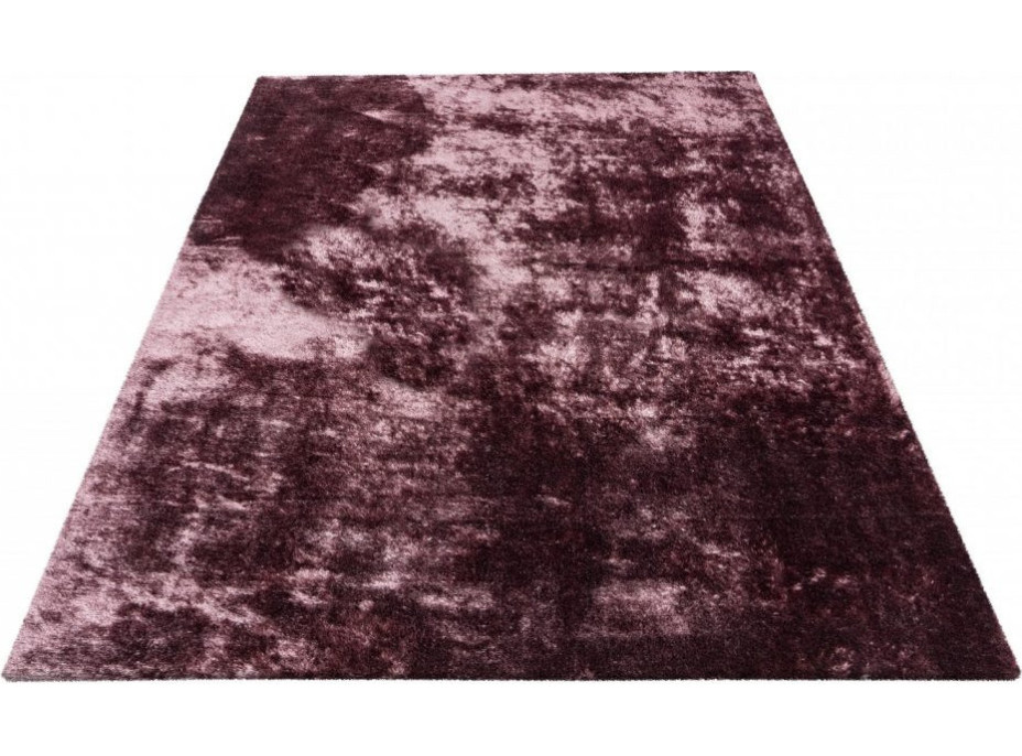 Kusový koberec Glossy 795 mauve