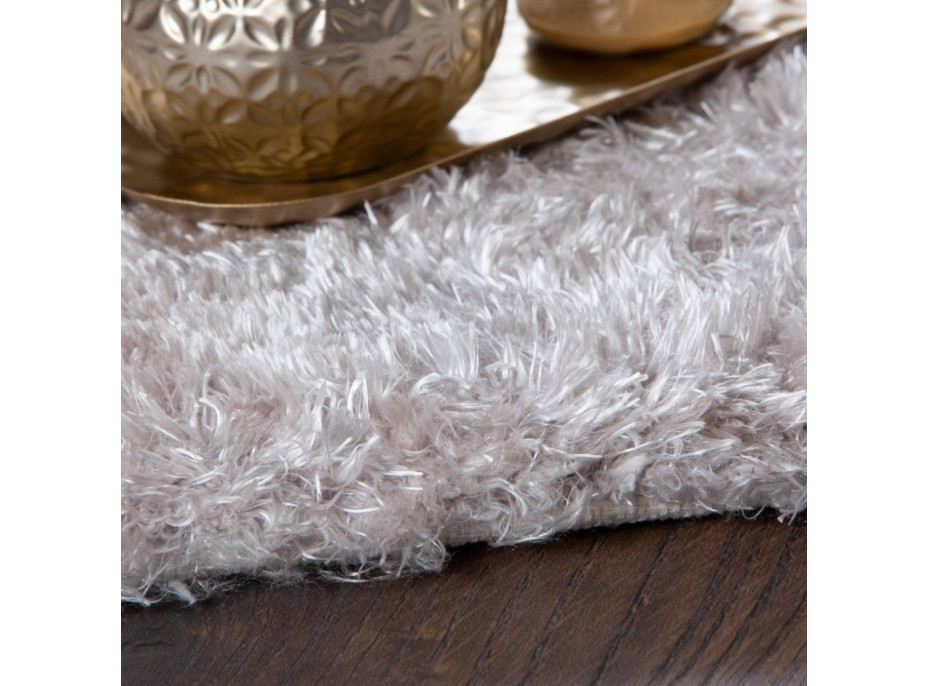 Kusový koberec Glossy 795 pearl