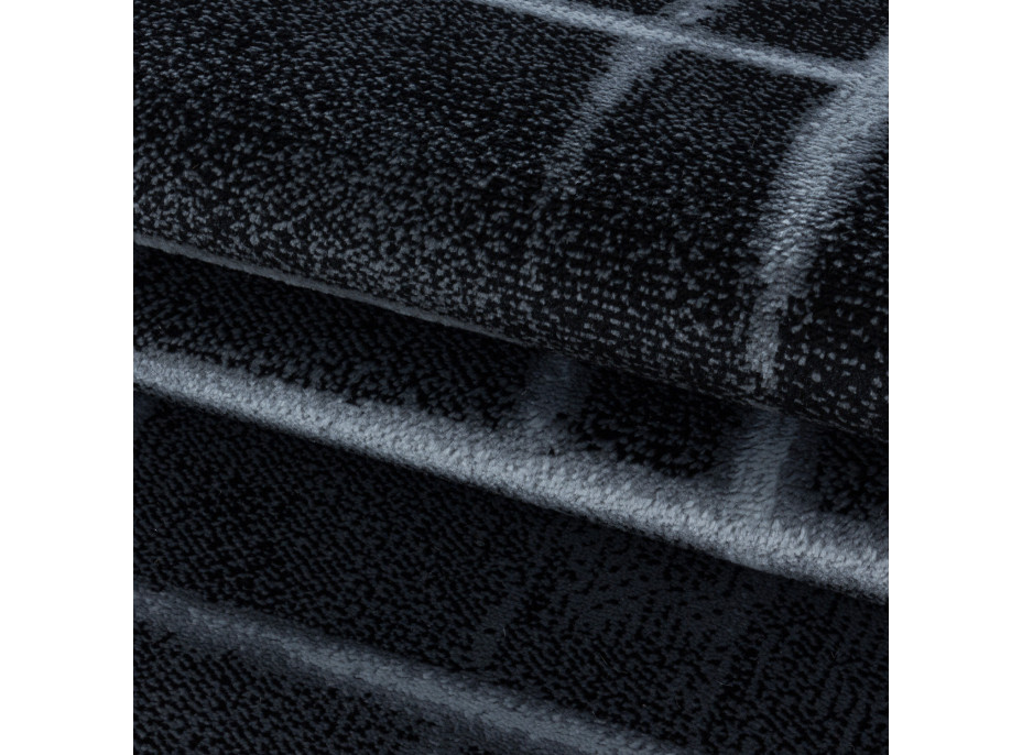 Kusový koberec Costa 3521 black
