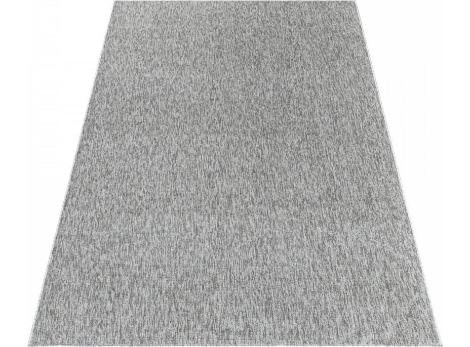 Kusový koberec Nizza 1800 lightgrey