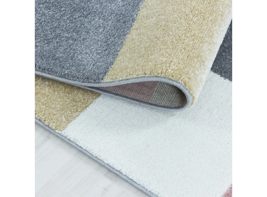 Dětský kusový koberec Funny 2109 multi