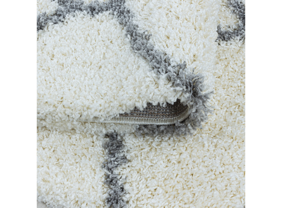 Kusový koberec Salsa Shaggy 3201 cream circle