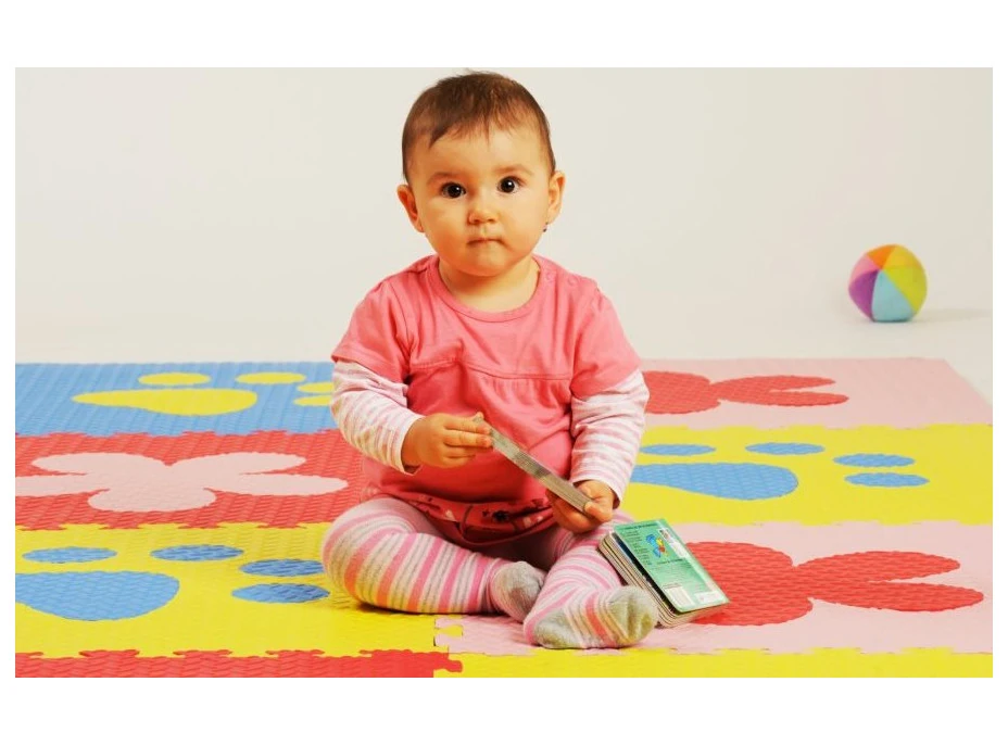 Pěnový BABY koberec s okraji - růžová,červená