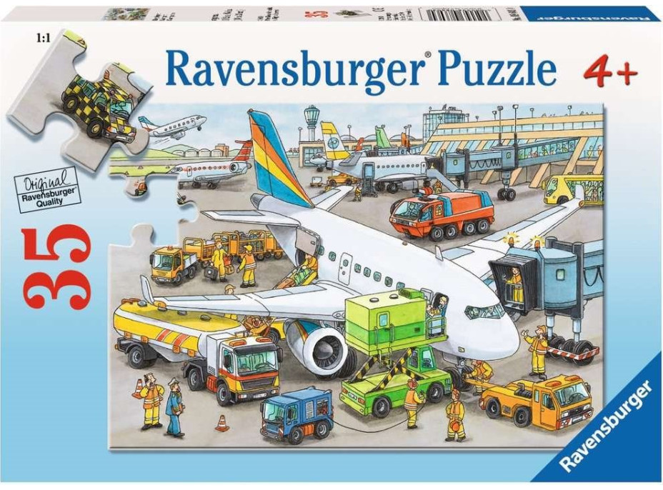 RAVENSBURGER Puzzle Rušné letiště 35 dílků
