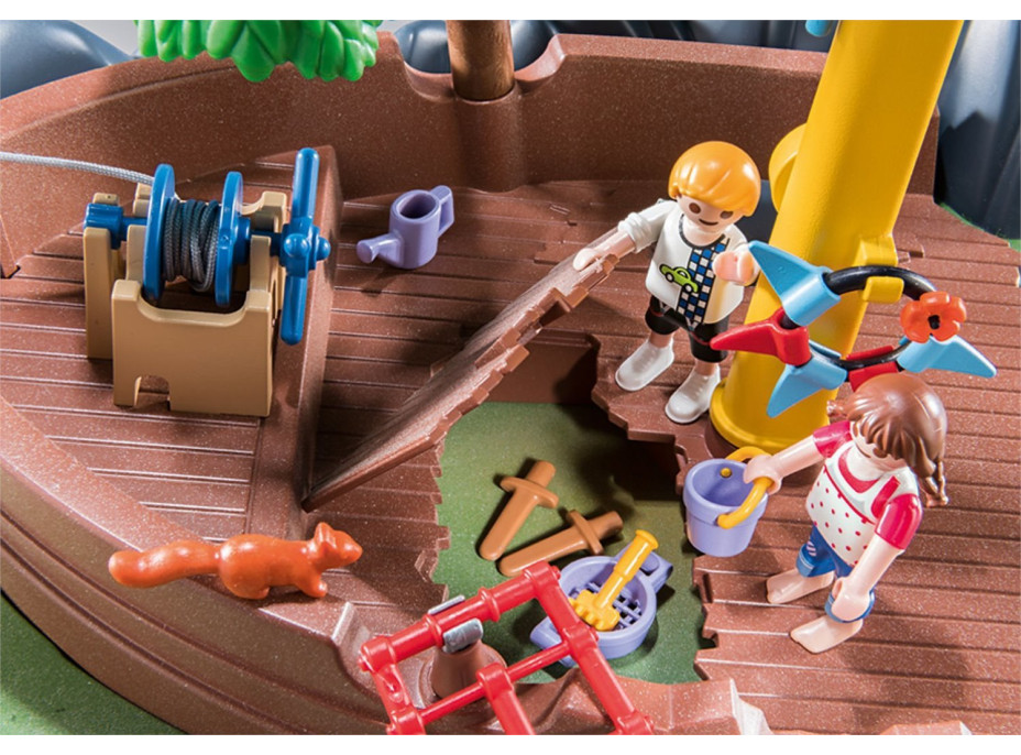 PLAYMOBIL® City Life 70741 Dětské hřiště s vrakem lodi