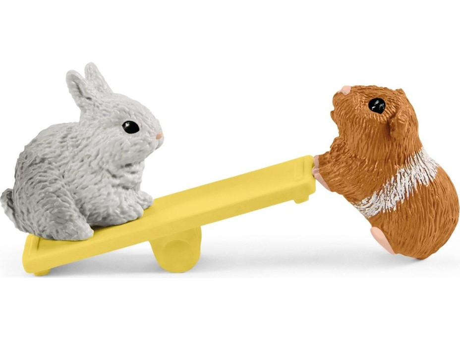 SCHLEICH Farm World® 42500 Oplocená aréna pro králíky a morčata